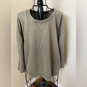 Z Supply Olive Green Sweatshirt Side Slit Size Lrg
